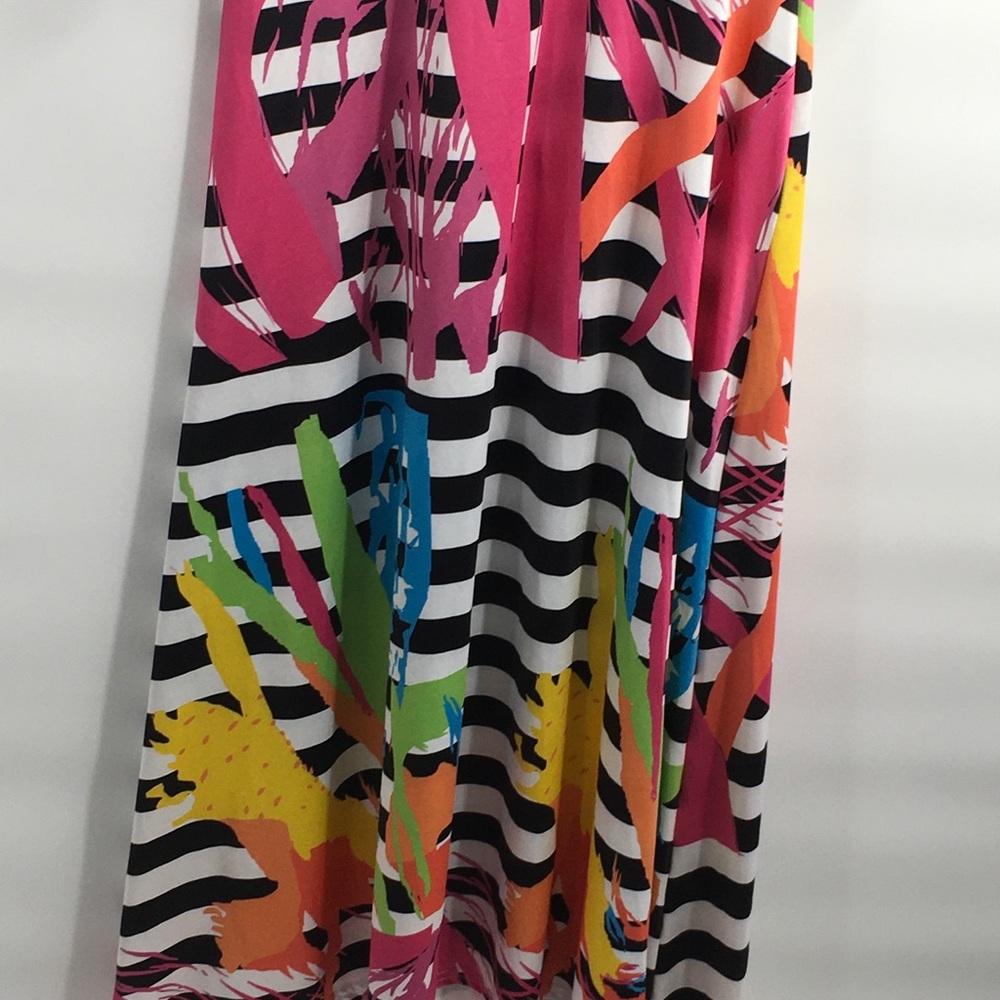 ⬇️$25 Maxi dress S - Picture 3 of 9